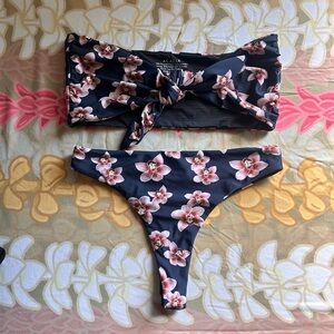ACACIA Isle Set